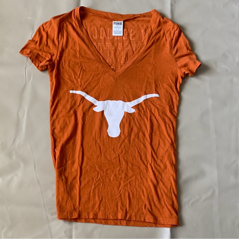 TEXAS LONGHORNS WOMENS SZ SMALL PINK VICTORIA’S SECRET T-SHIRT